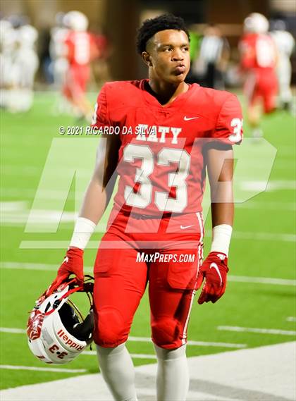Thumbnail 3 in Katy vs Tompkins photogallery.