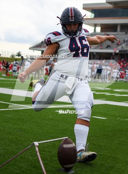 Thumbnail 2 in Katy vs Tompkins photogallery.