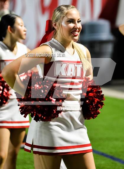Thumbnail 3 in Katy vs Tompkins photogallery.