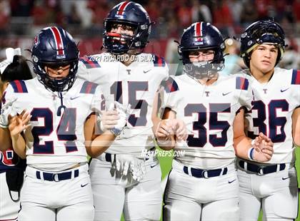 Thumbnail 3 in Katy vs Tompkins photogallery.