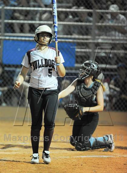 Thumbnail 1 in Estrella Foothills vs. Winslow (AIA D3 Final) photogallery.