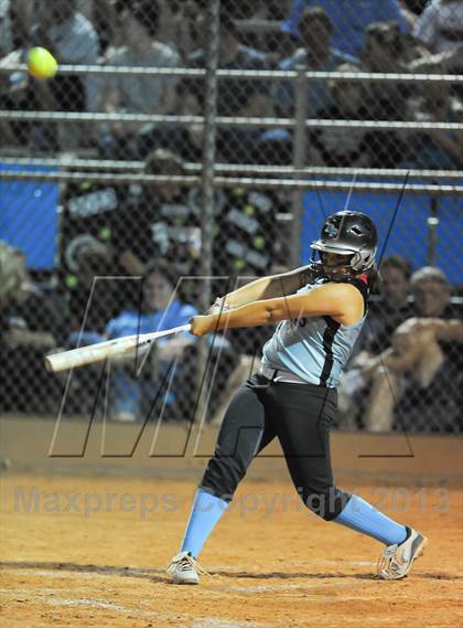 Thumbnail 3 in Estrella Foothills vs. Winslow (AIA D3 Final) photogallery.