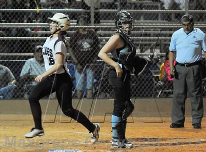 Thumbnail 3 in Estrella Foothills vs. Winslow (AIA D3 Final) photogallery.