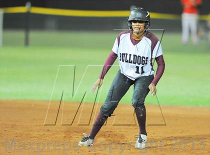 Thumbnail 2 in Estrella Foothills vs. Winslow (AIA D3 Final) photogallery.