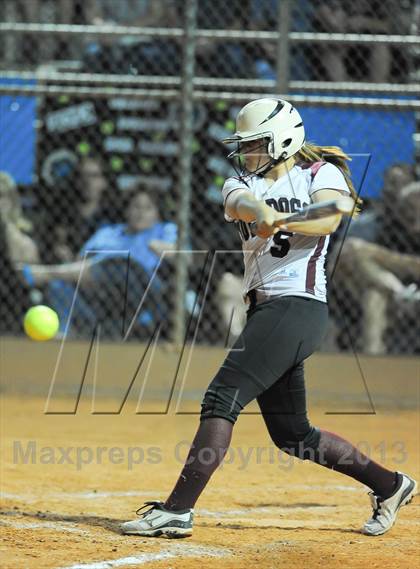 Thumbnail 2 in Estrella Foothills vs. Winslow (AIA D3 Final) photogallery.