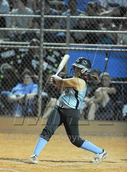 Thumbnail 1 in Estrella Foothills vs. Winslow (AIA D3 Final) photogallery.