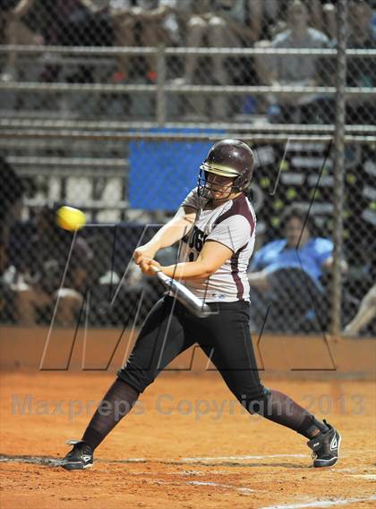 Thumbnail 1 in Estrella Foothills vs. Winslow (AIA D3 Final) photogallery.