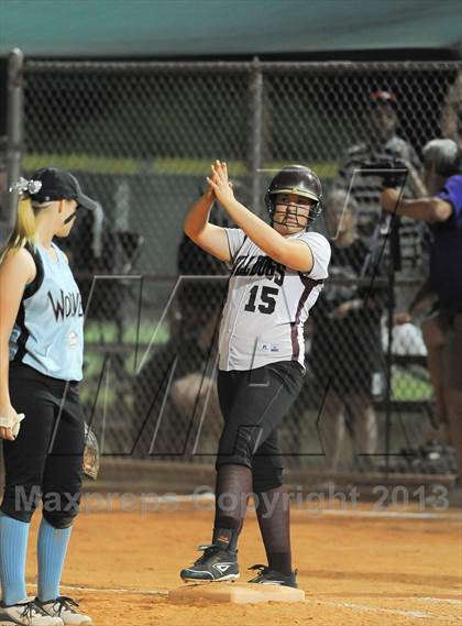 Thumbnail 2 in Estrella Foothills vs. Winslow (AIA D3 Final) photogallery.