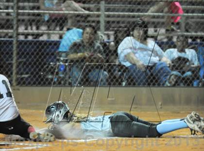 Thumbnail 3 in Estrella Foothills vs. Winslow (AIA D3 Final) photogallery.