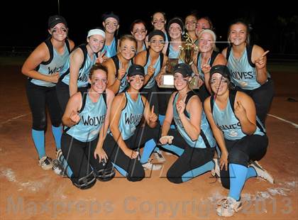 Thumbnail 1 in Estrella Foothills vs. Winslow (AIA D3 Final) photogallery.