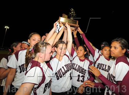Thumbnail 1 in Estrella Foothills vs. Winslow (AIA D3 Final) photogallery.