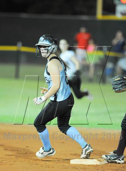 Thumbnail 1 in Estrella Foothills vs. Winslow (AIA D3 Final) photogallery.