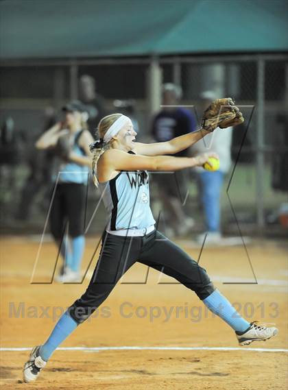 Thumbnail 2 in Estrella Foothills vs. Winslow (AIA D3 Final) photogallery.