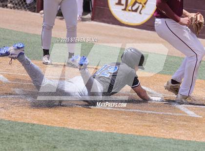 Thumbnail 2 in La Jolla Country Day vs. Point Loma (CIF SDS Division 1 Fourth Round Playoff) photogallery.