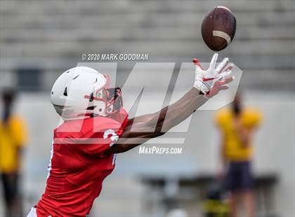 Thumbnail 2 in Klein Collins @ Katy (Scrimmage) photogallery.