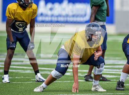 Thumbnail 3 in Klein Collins @ Katy (Scrimmage) photogallery.
