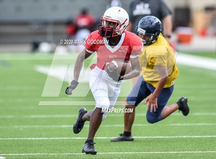 Thumbnail 2 in Klein Collins @ Katy (Scrimmage) photogallery.