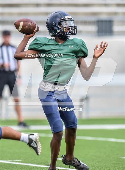 Thumbnail 1 in Klein Collins @ Katy (Scrimmage) photogallery.
