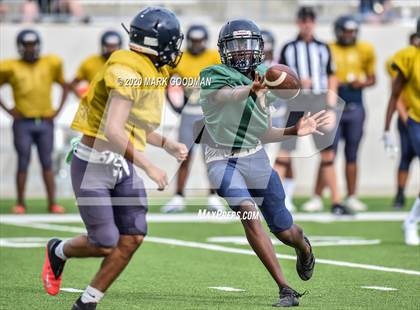 Thumbnail 3 in Klein Collins @ Katy (Scrimmage) photogallery.