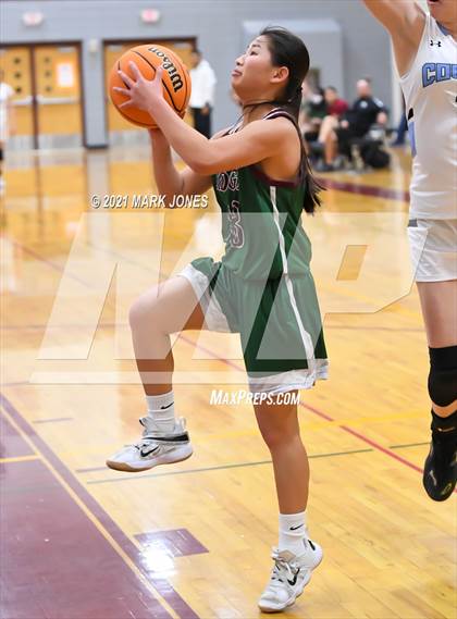 Thumbnail 3 in Mountain Ridge vs. Cactus (Mountain Ridge Invitational) photogallery.