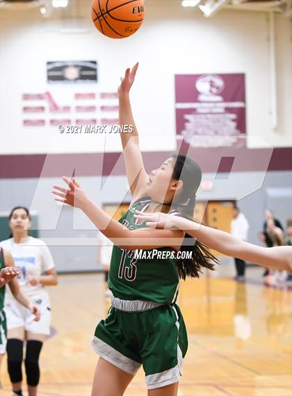 Thumbnail 3 in Mountain Ridge vs. Cactus (Mountain Ridge Invitational) photogallery.