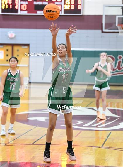 Thumbnail 1 in Mountain Ridge vs. Cactus (Mountain Ridge Invitational) photogallery.