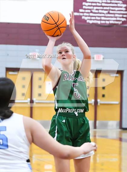 Thumbnail 3 in Mountain Ridge vs. Cactus (Mountain Ridge Invitational) photogallery.