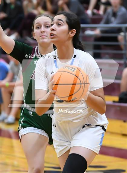 Thumbnail 2 in Mountain Ridge vs. Cactus (Mountain Ridge Invitational) photogallery.