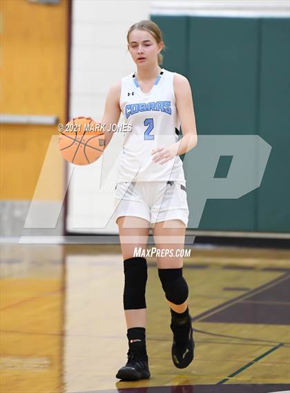 Thumbnail 2 in Mountain Ridge vs. Cactus (Mountain Ridge Invitational) photogallery.