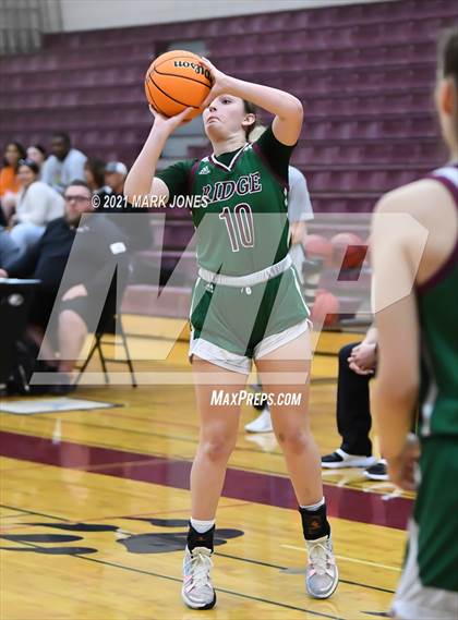 Thumbnail 1 in Mountain Ridge vs. Cactus (Mountain Ridge Invitational) photogallery.