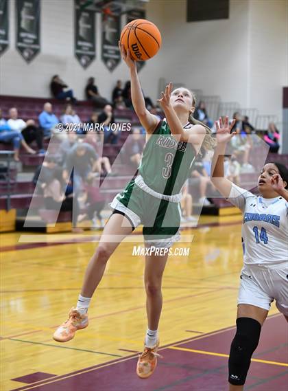 Thumbnail 3 in Mountain Ridge vs. Cactus (Mountain Ridge Invitational) photogallery.