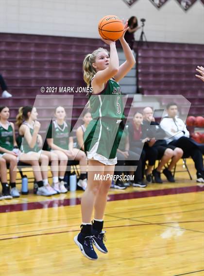 Thumbnail 3 in Mountain Ridge vs. Cactus (Mountain Ridge Invitational) photogallery.