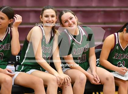 Thumbnail 2 in Mountain Ridge vs. Cactus (Mountain Ridge Invitational) photogallery.