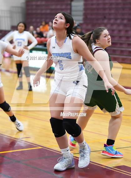 Thumbnail 2 in Mountain Ridge vs. Cactus (Mountain Ridge Invitational) photogallery.