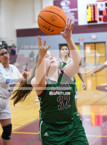 Thumbnail 2 in Mountain Ridge vs. Cactus (Mountain Ridge Invitational) photogallery.