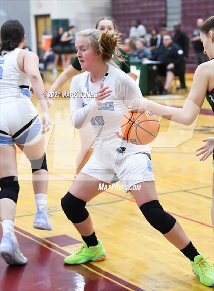 Thumbnail 2 in Mountain Ridge vs. Cactus (Mountain Ridge Invitational) photogallery.