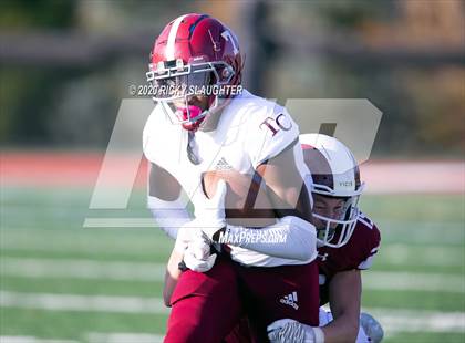 Thumbnail 3 in Trinity Catholic @ MICDS (MSHSAA Class 4 District Playoff) photogallery.