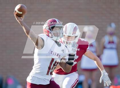 Thumbnail 2 in Trinity Catholic @ MICDS (MSHSAA Class 4 District Playoff) photogallery.
