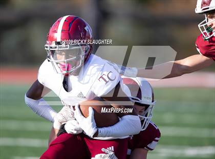 Thumbnail 1 in Trinity Catholic @ MICDS (MSHSAA Class 4 District Playoff) photogallery.