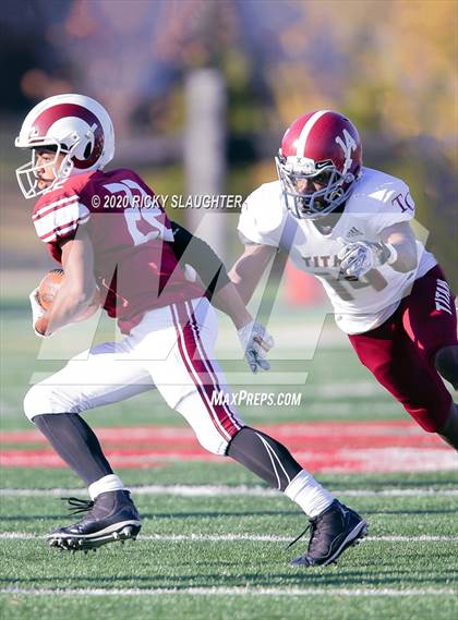Thumbnail 2 in Trinity Catholic @ MICDS (MSHSAA Class 4 District Playoff) photogallery.