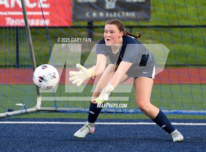 Thumbnail 2 in Notre Dame vs Soddy Daisy (Scrimmage)  photogallery.