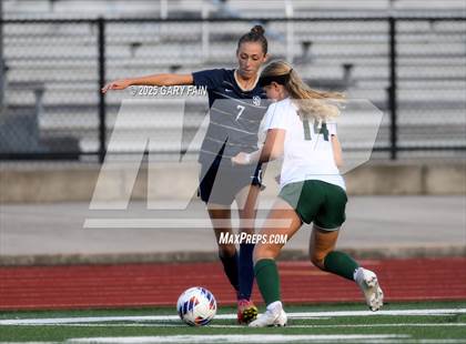 Thumbnail 3 in Notre Dame vs Soddy Daisy (Scrimmage)  photogallery.