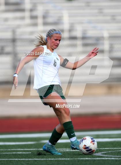 Thumbnail 1 in Notre Dame vs Soddy Daisy (Scrimmage)  photogallery.