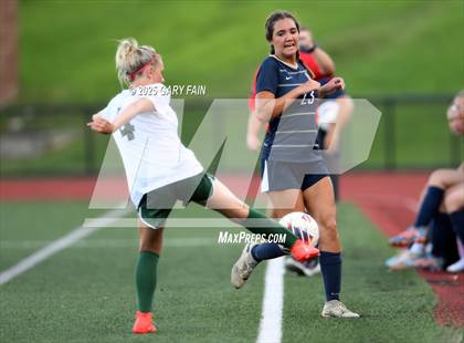Thumbnail 2 in Notre Dame vs Soddy Daisy (Scrimmage)  photogallery.