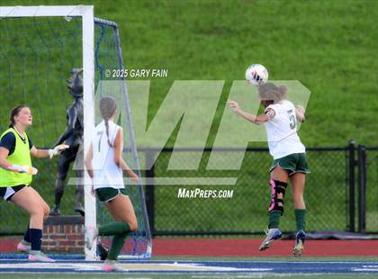 Thumbnail 3 in Notre Dame vs Soddy Daisy (Scrimmage)  photogallery.