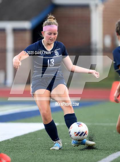 Thumbnail 1 in Notre Dame vs Soddy Daisy (Scrimmage)  photogallery.