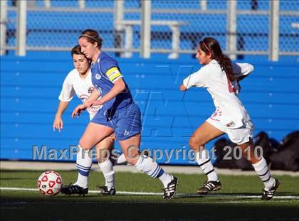 Thumbnail 2 in Lake Travis vs Georgetown (Georgetown Governor's Cup) photogallery.