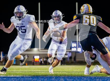 Thumbnail 3 in Mason vs. Rosebud-Lott (UIL Football 2A Division 1 Region 4 Bi-District) photogallery.