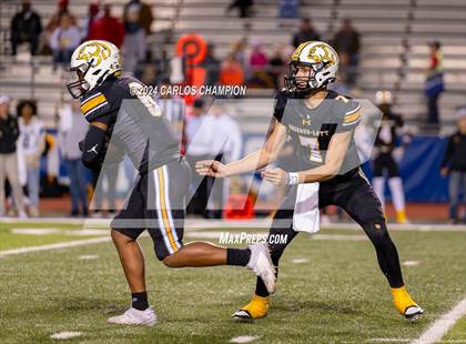 Thumbnail 1 in Mason vs. Rosebud-Lott (UIL Football 2A Division 1 Region 4 Bi-District) photogallery.