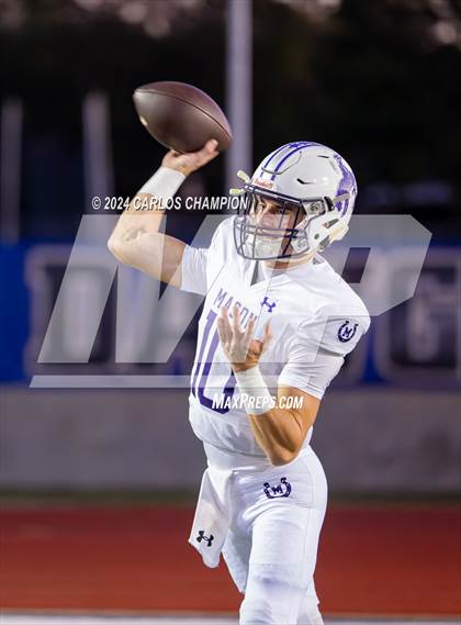 Thumbnail 3 in Mason vs. Rosebud-Lott (UIL Football 2A Division 1 Region 4 Bi-District) photogallery.